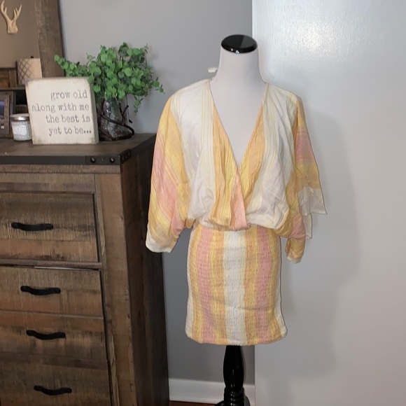 L*Space Alixandria Dress Beach Coverup NWT Size Medium - Picture 3 of 16